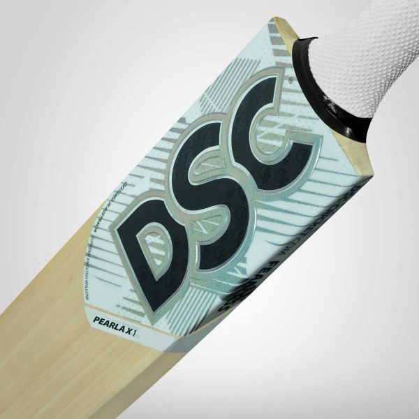DSC Pearla X x1 Junior Cricket Bat (2021)
