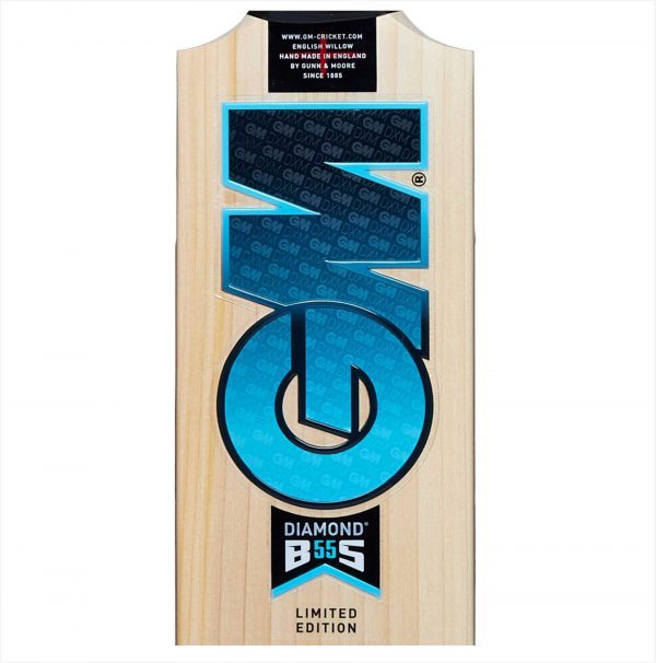 Gunn & Moore Diamond 404 Junior Cricket Bat (2022)