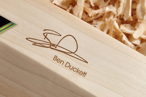 Gunn & Moore Ben Duckett Players Edition Cricket Bat (2025) - Image 4