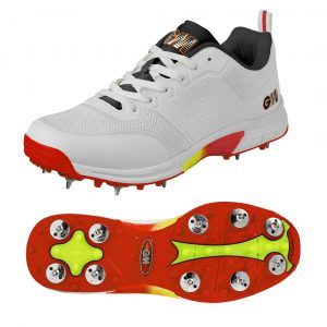 Gunn & Moore Rival Junior Spike Shoe (2026)