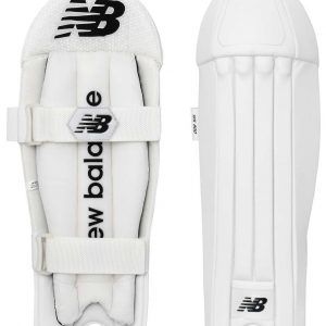 New Balance 800 Wicket Keeping Pads (2026)